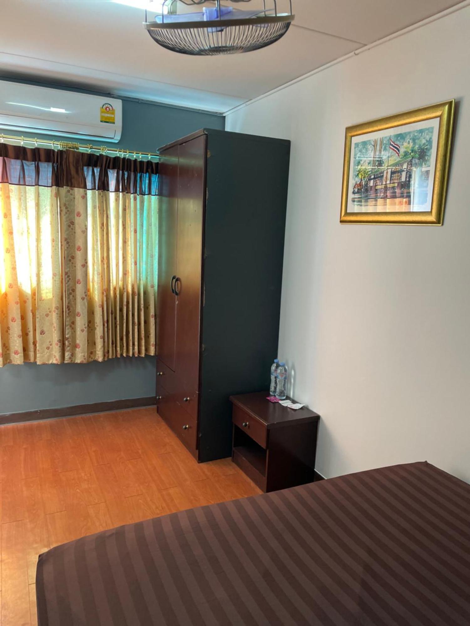 Muangthong C3,C4Near Impact Apartment Nonthaburi Ngoại thất bức ảnh